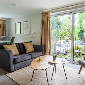 Luxury 2 Bedroom City Apartment In Bath'S Artisan Quarter Bath